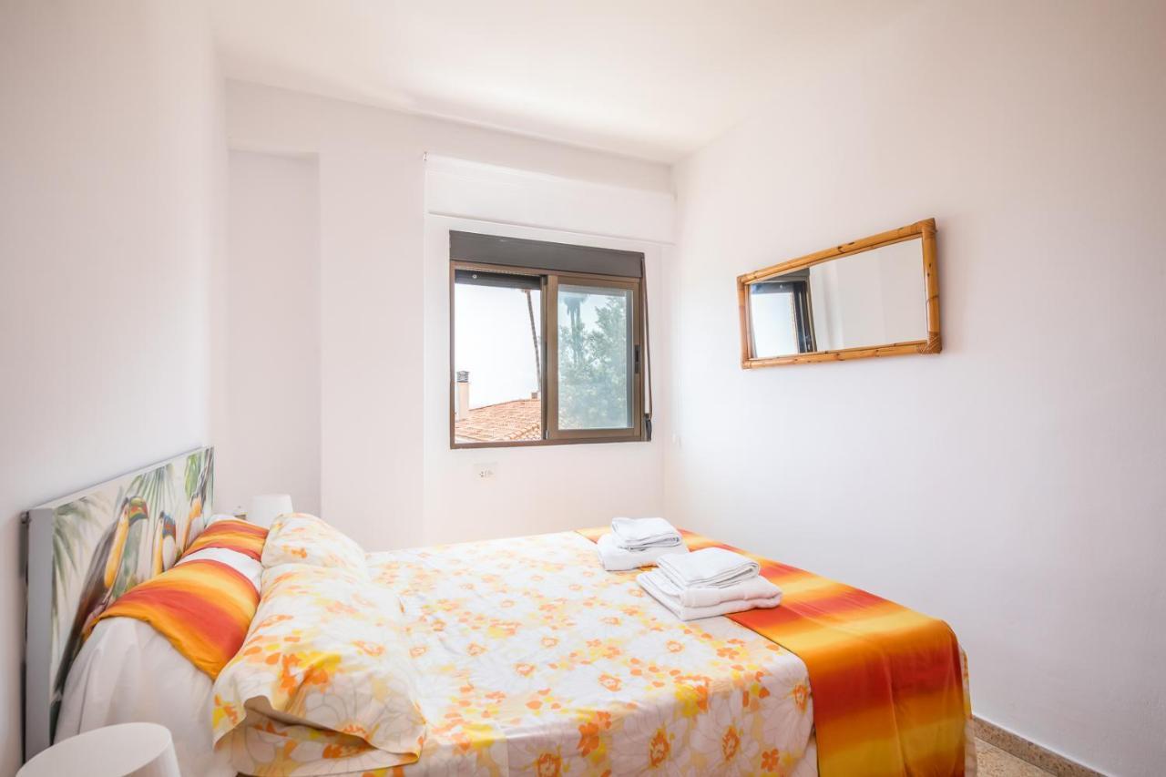 Isola Beachside Apartment Valencia Eksteriør billede