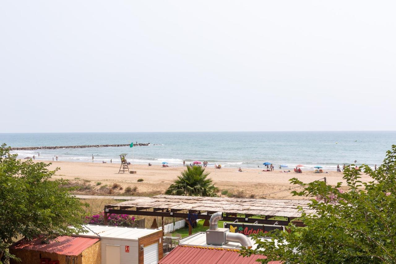 Isola Beachside Apartment Valencia Eksteriør billede