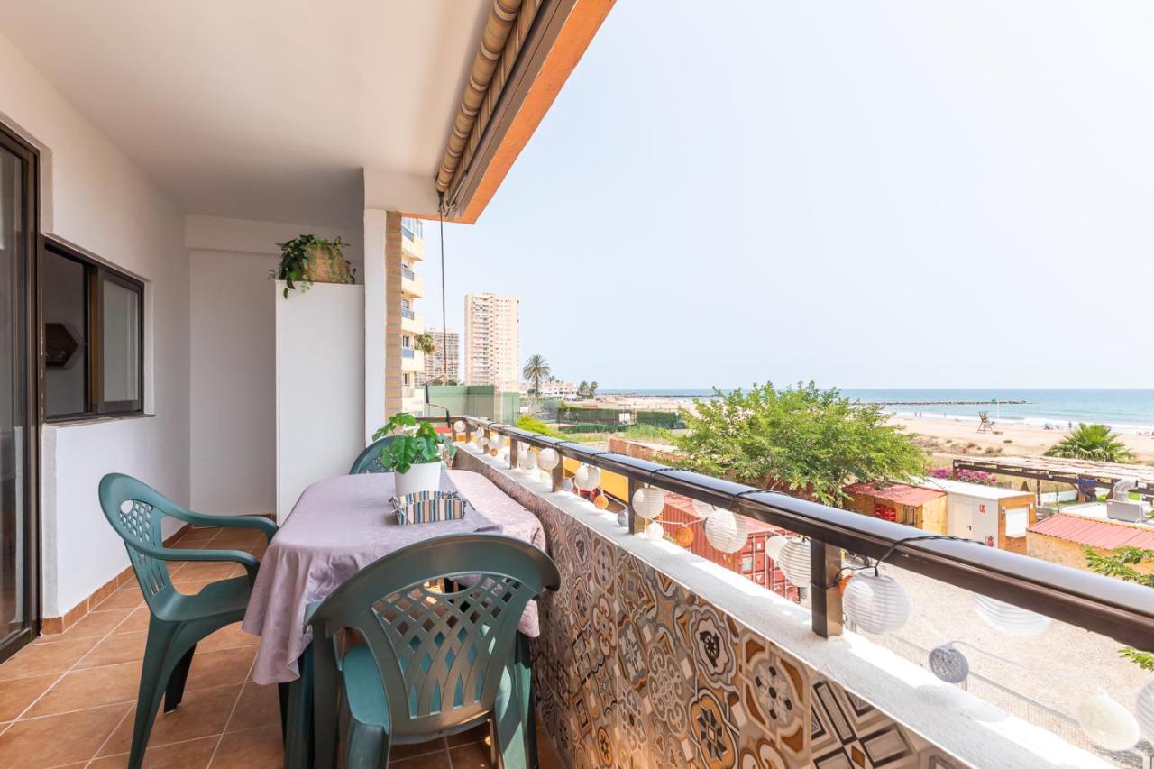 Isola Beachside Apartment Valencia Eksteriør billede